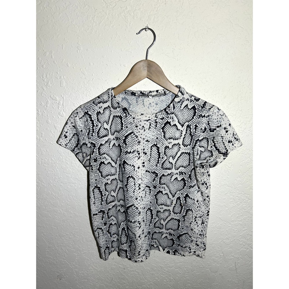 Pam & Gela‎ Snake Print Basic Top Size Small
